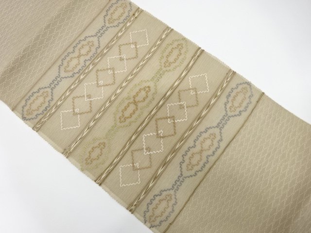 未使用品　紗　変わり織　横段に幾何学模様織り出し　名古屋帯